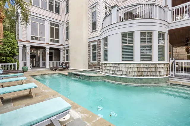 $6,200,000 | 1909 Dixon Lane, St. Simons Island, GA 31522