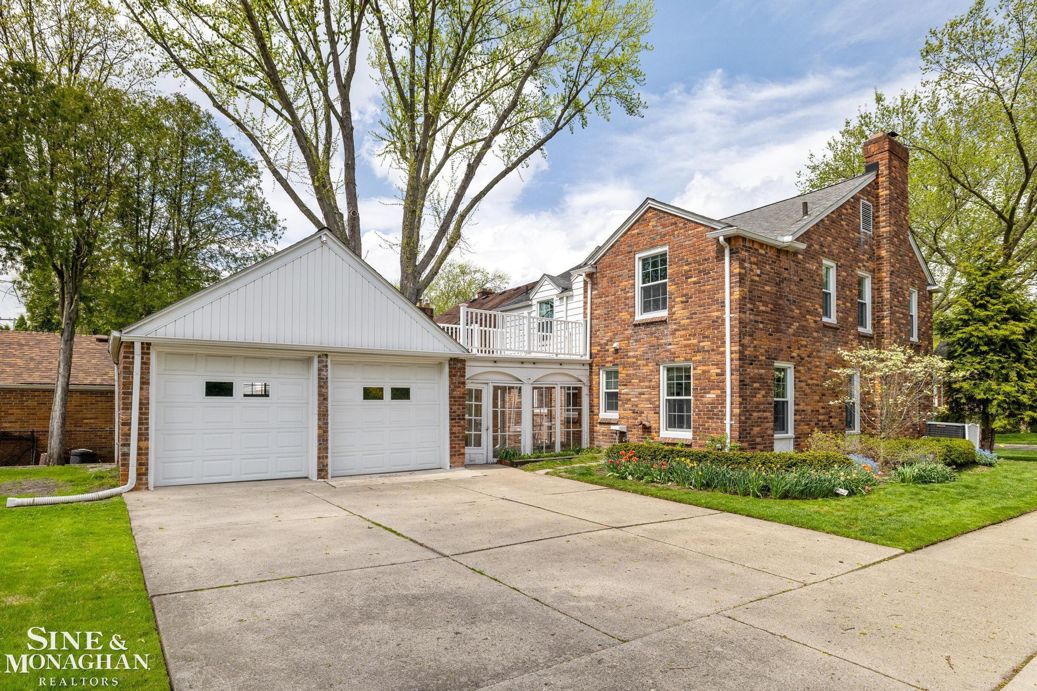 251 Merriweather Road Grosse Pointe, MI 48236 - Photo 30 of 34 50173185-a01576a5-22b3-4119-bf86-ee91f12d34f7.JPG