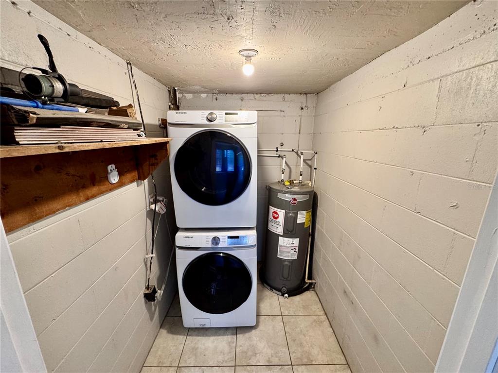 3810 Johnson Street Orlando, FL 32805 - Photo 14 of 18