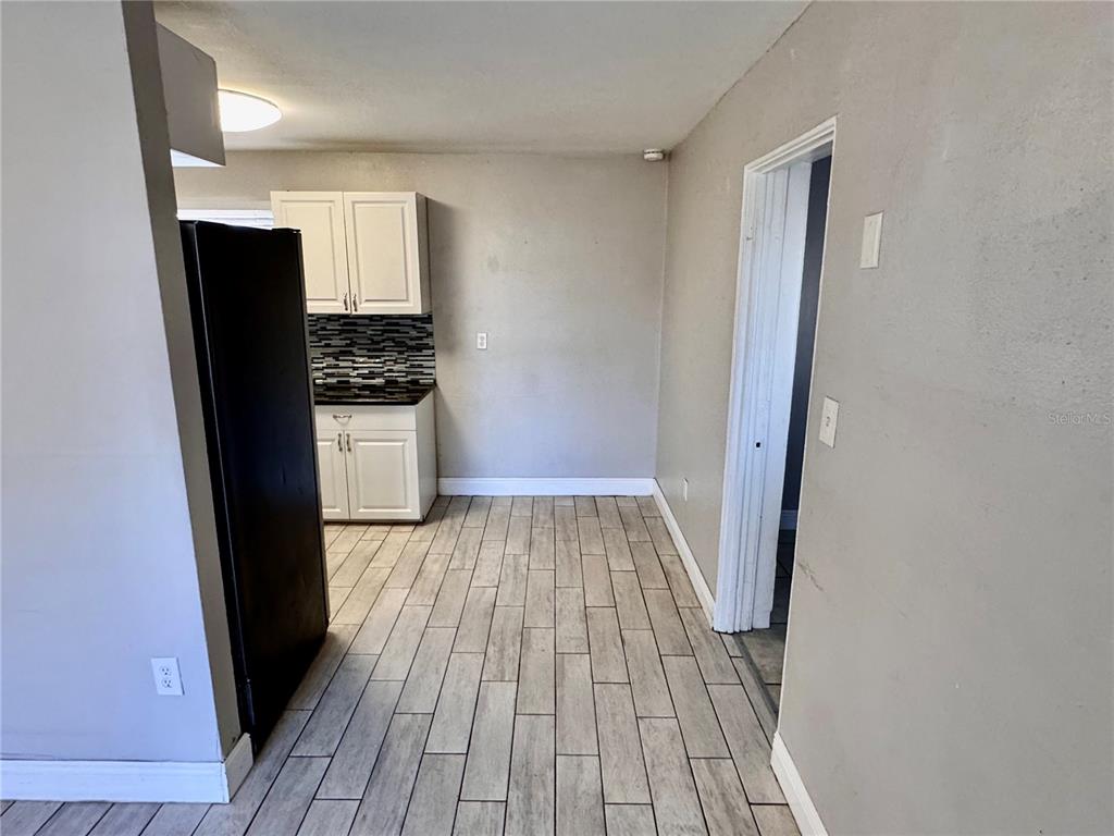 3810 Johnson Street Orlando, FL 32805 - Photo 5 of 18