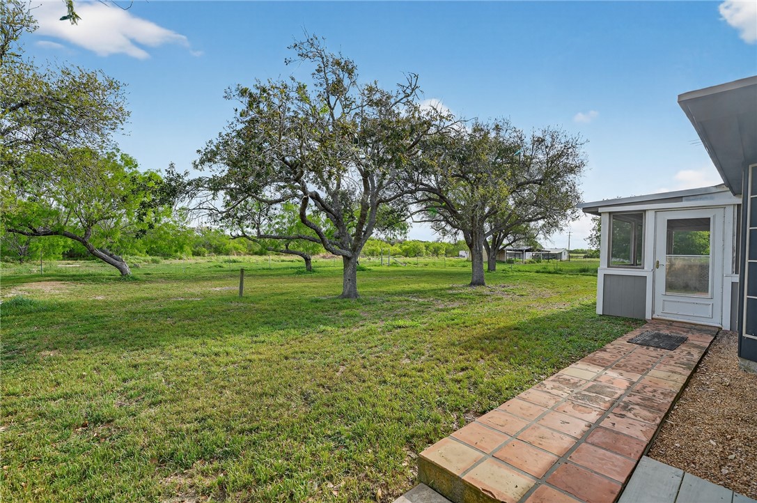 291 Boenig Road Woodsboro, TX 78393 - Photo 25 of 39