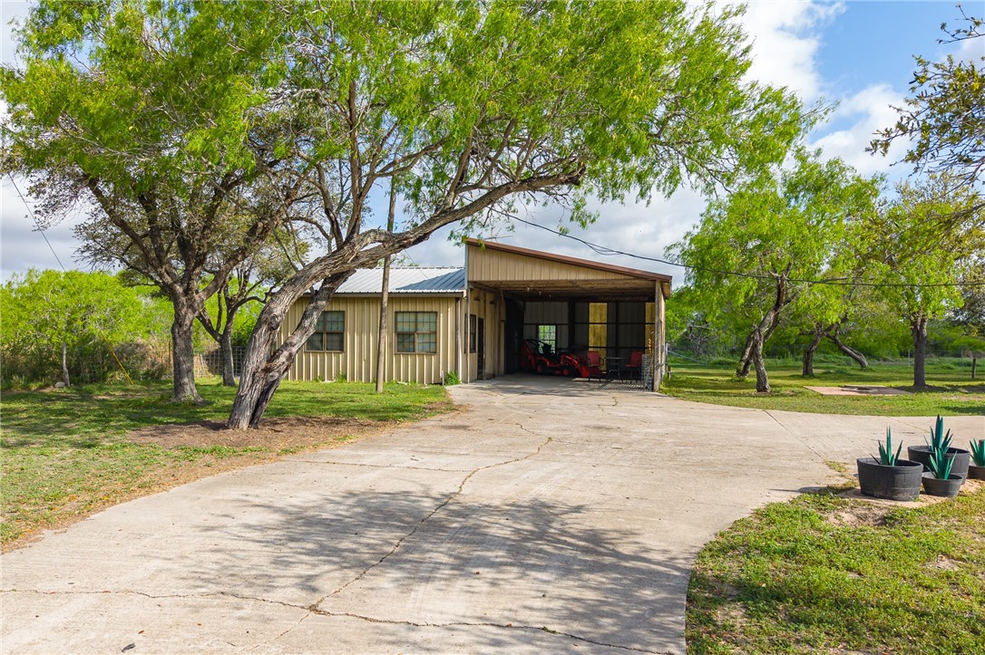 291 Boenig Road Woodsboro, TX 78393 - Photo 27 of 39