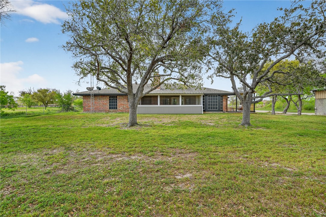 291 Boenig Road Woodsboro, TX 78393 - Photo 33 of 39