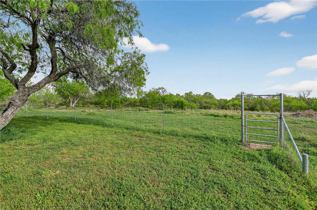 291 Boenig Road Woodsboro, TX 78393 - Photo 34 of 39