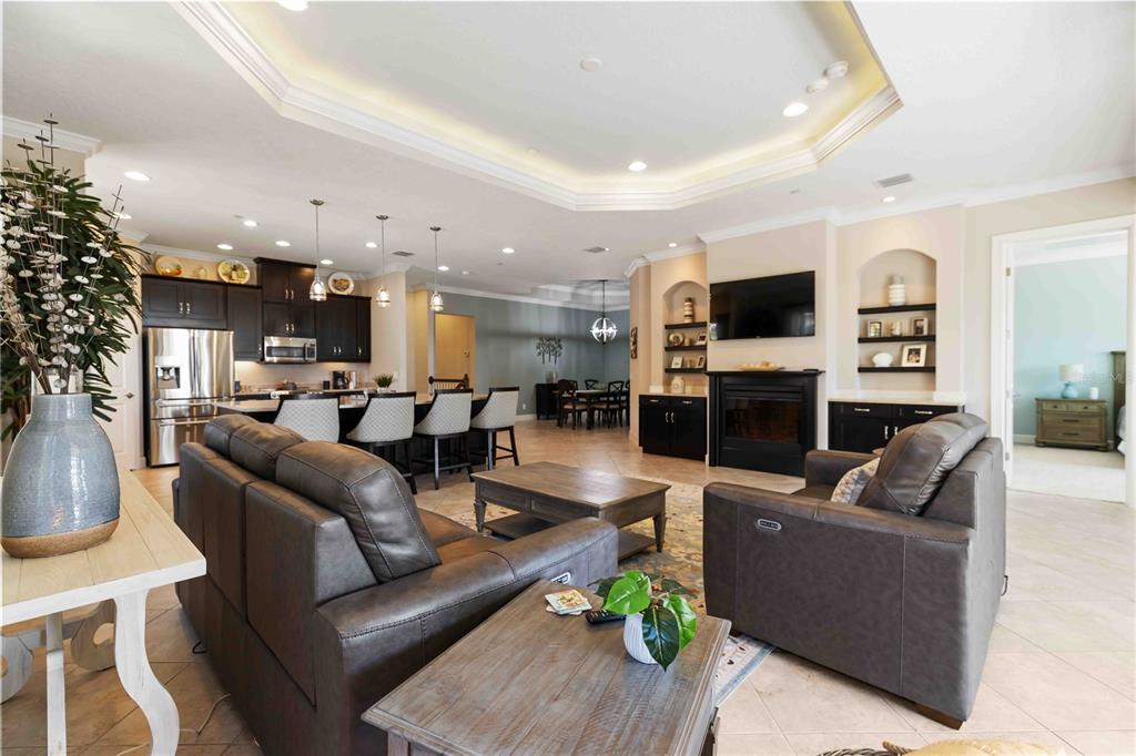 13514 Messina Loop, Unit 107 Bradenton, FL 34211 - Photo 3 of 25