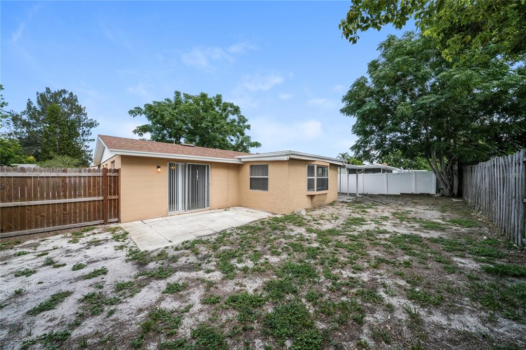 8804 Lido Lane Port Richey, FL 34668 - Photo 16 of 17 Gallery Image 16
