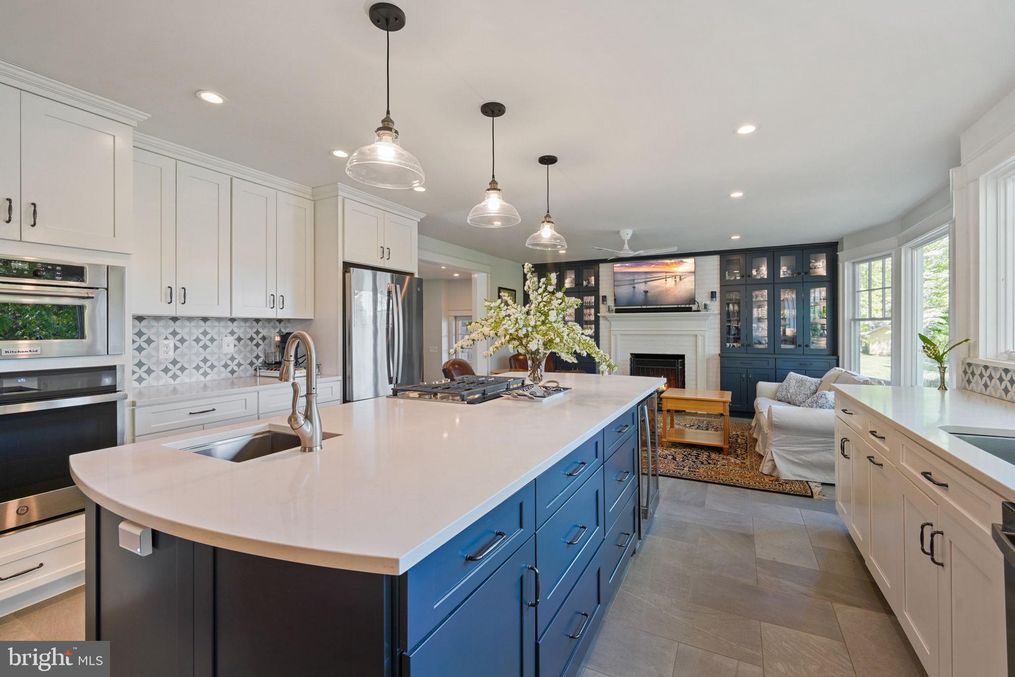 8075 Leehaven Road Easton, MD 21601 - Photo 20 of 54 Kitchen - Large Island