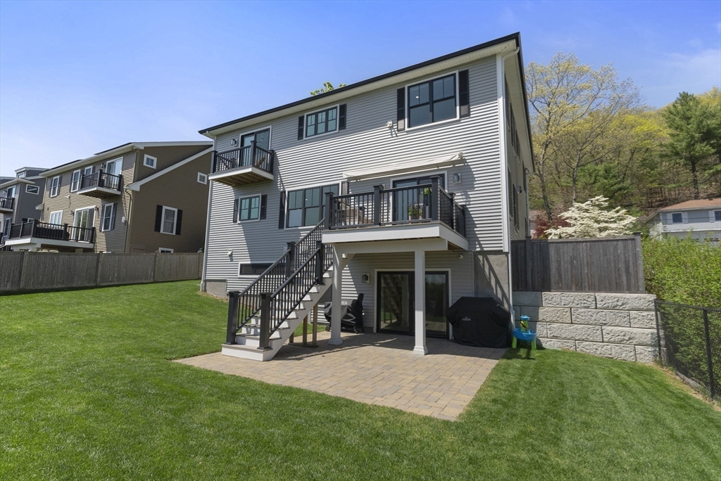 327 Prospect Hill Road Waltham, MA 02451 - Photo 30 of 41 Gallery Image 30