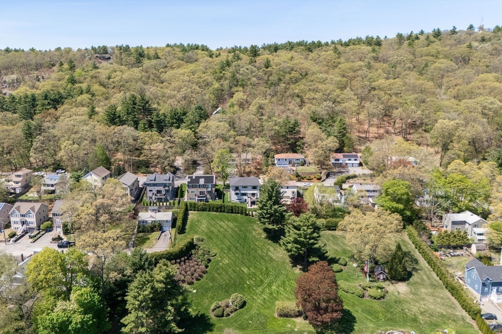 327 Prospect Hill Road Waltham, MA 02451 - Photo 35 of 41 Gallery Image 35