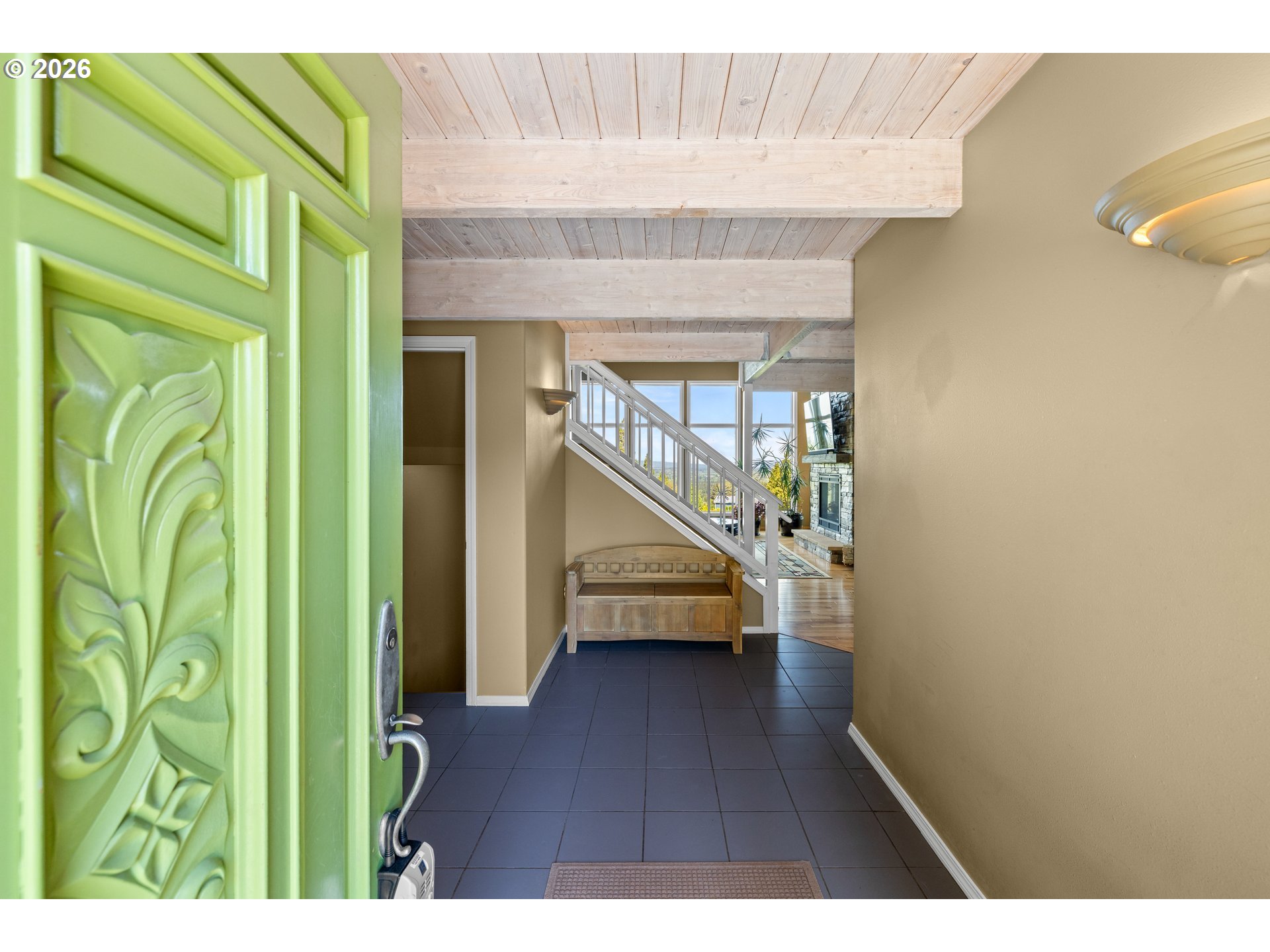 19960 Southwest Seiffert Road Sherwood, OR 97140 - Photo 6 of 44 Entrance/Foyer