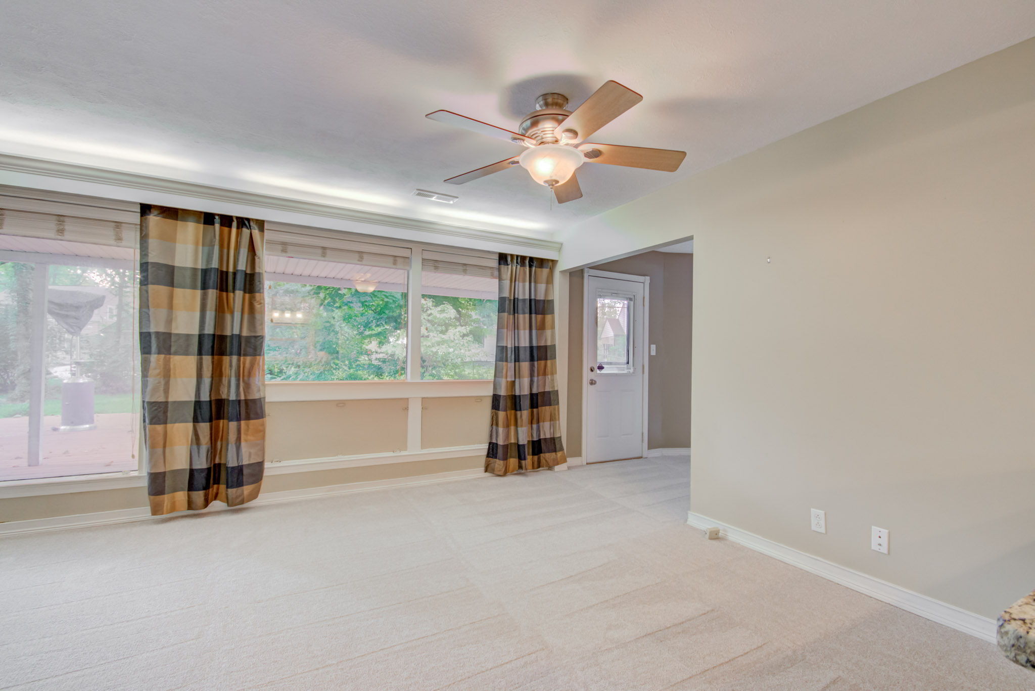 5872 Compton Street Indianapolis, IN 46220 - Photo 14 of 58