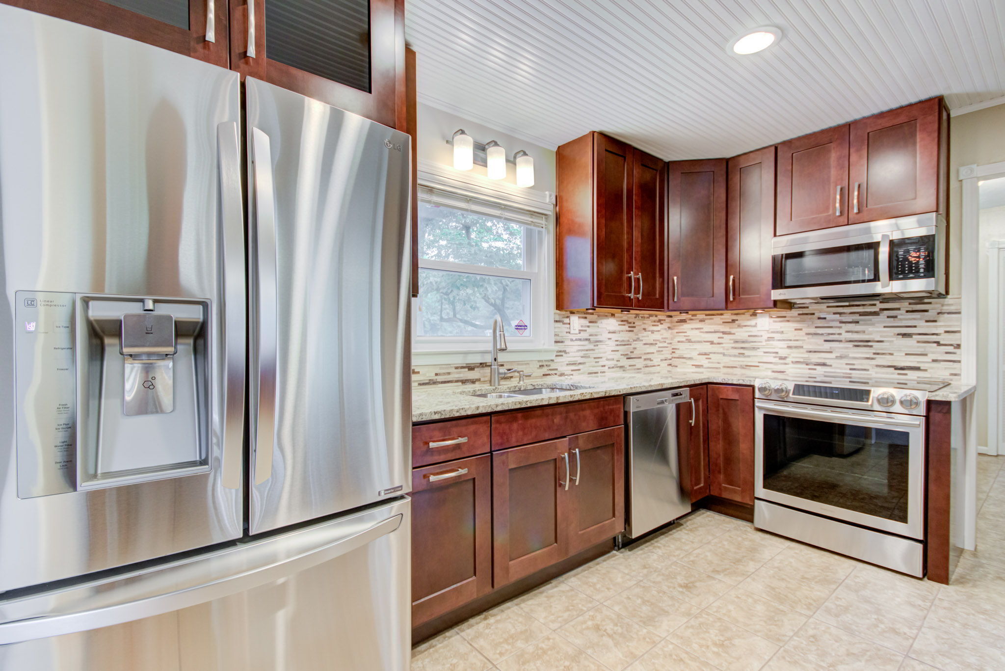 5872 Compton Street Indianapolis, IN 46220 - Photo 18 of 58