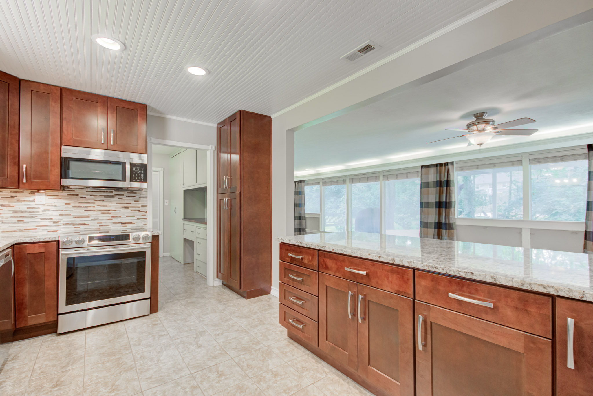 5872 Compton Street Indianapolis, IN 46220 - Photo 25 of 58