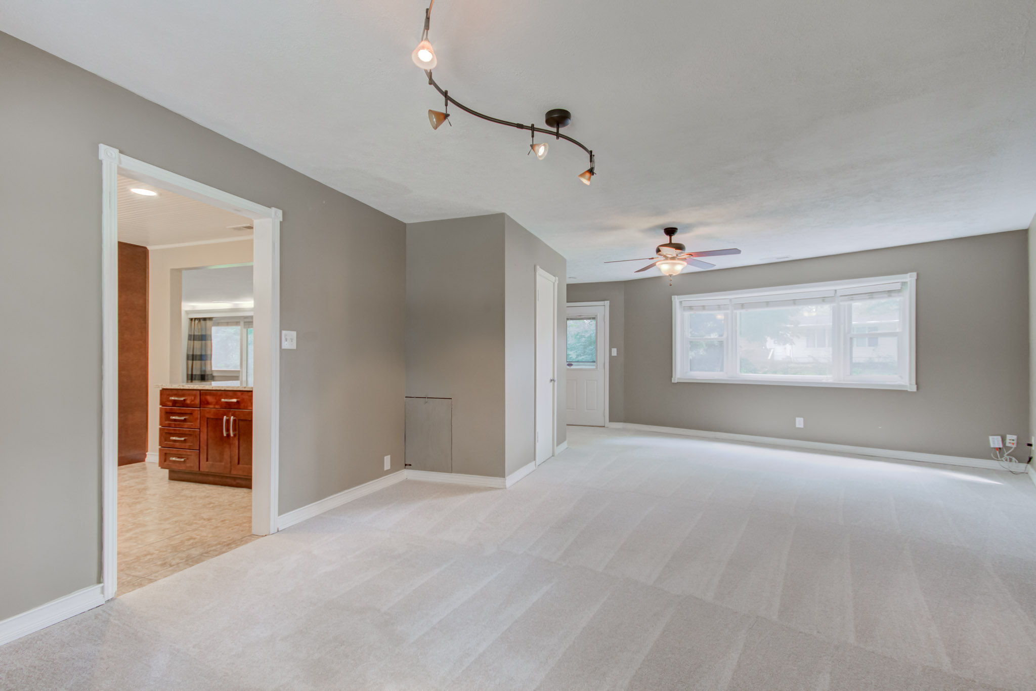 5872 Compton Street Indianapolis, IN 46220 - Photo 27 of 58