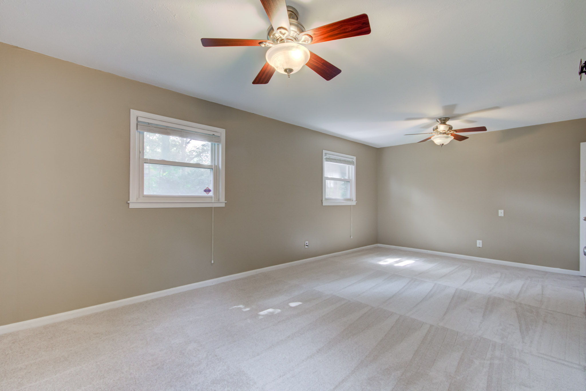 5872 Compton Street Indianapolis, IN 46220 - Photo 35 of 58