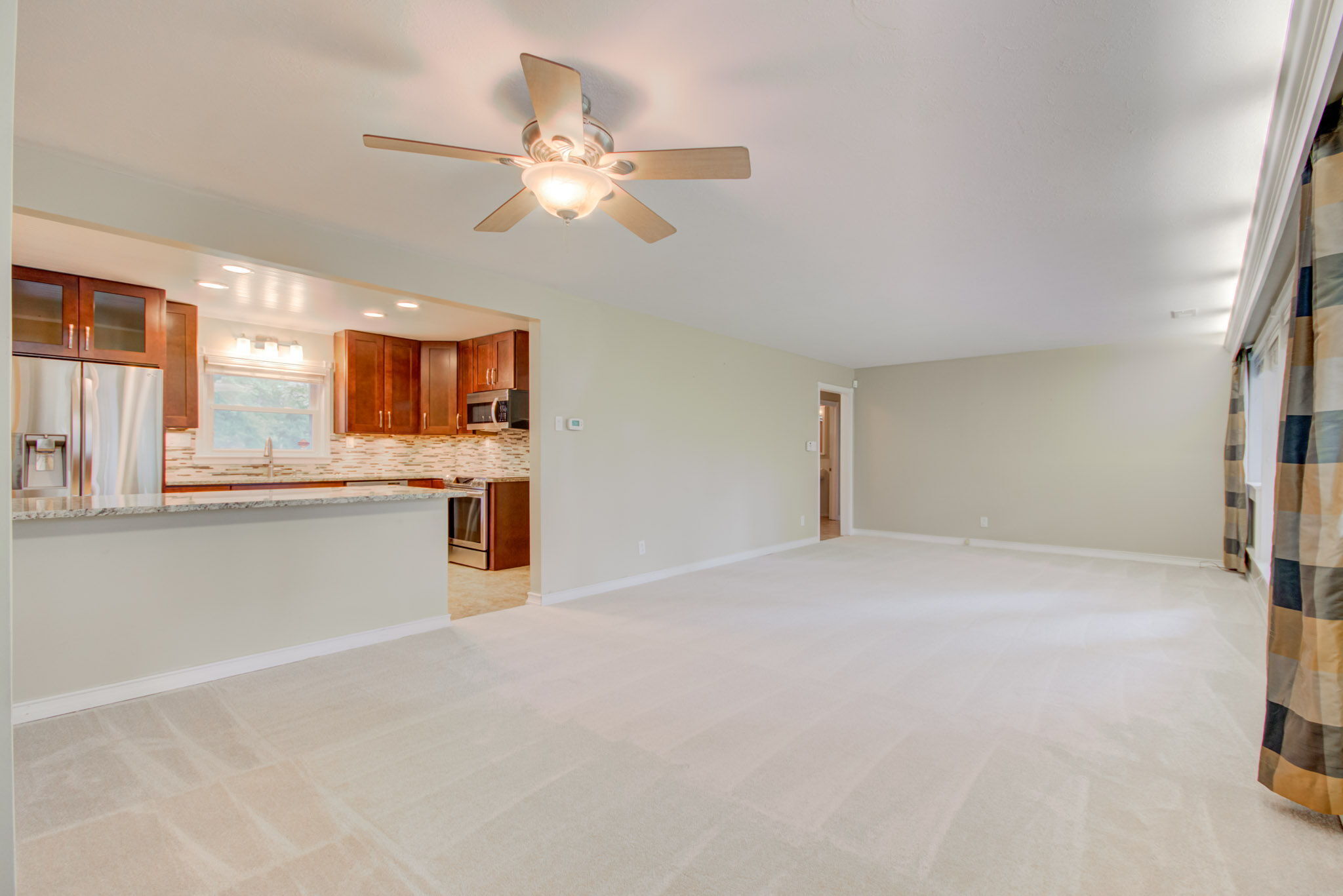 5872 Compton Street Indianapolis, IN 46220 - Photo 7 of 58