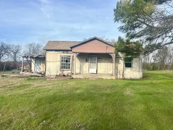 $15,000 | 715 North Echols Street, Mexia, TX 76667