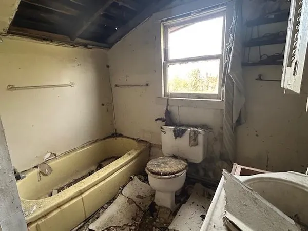 $15,000 | 715 North Echols Street, Mexia, TX 76667