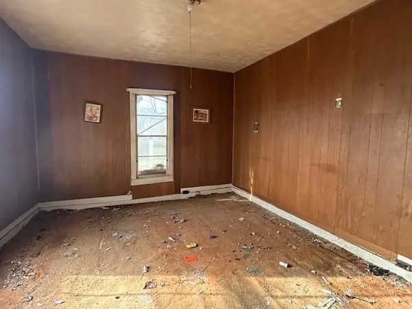 $15,000 | 715 North Echols Street, Mexia, TX 76667