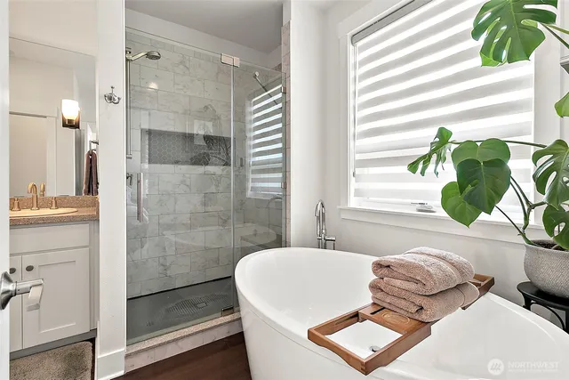 $1,399,950 | 4717 127th Avenue East, Edgewood, WA 98372