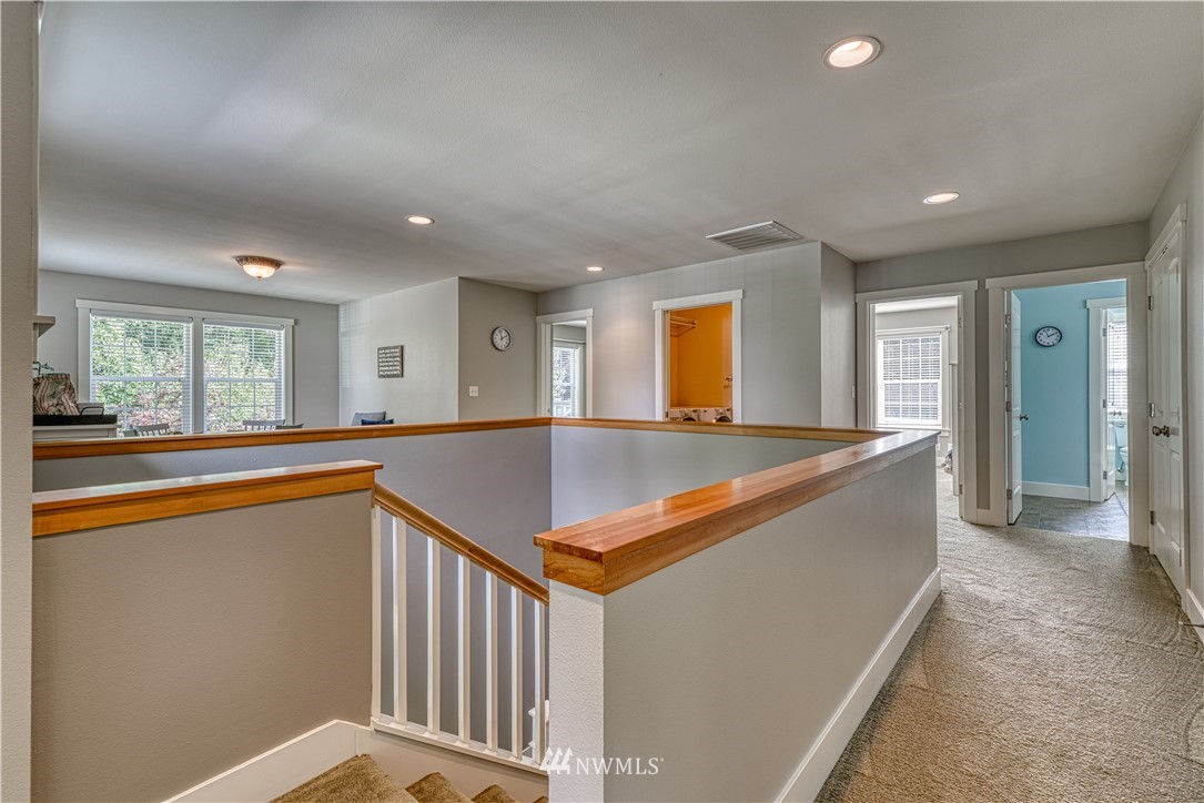 4504 Dyes Inlet Road Northwest Bremerton, WA 98312 - Photo 19 of 40 Gallery Image 19