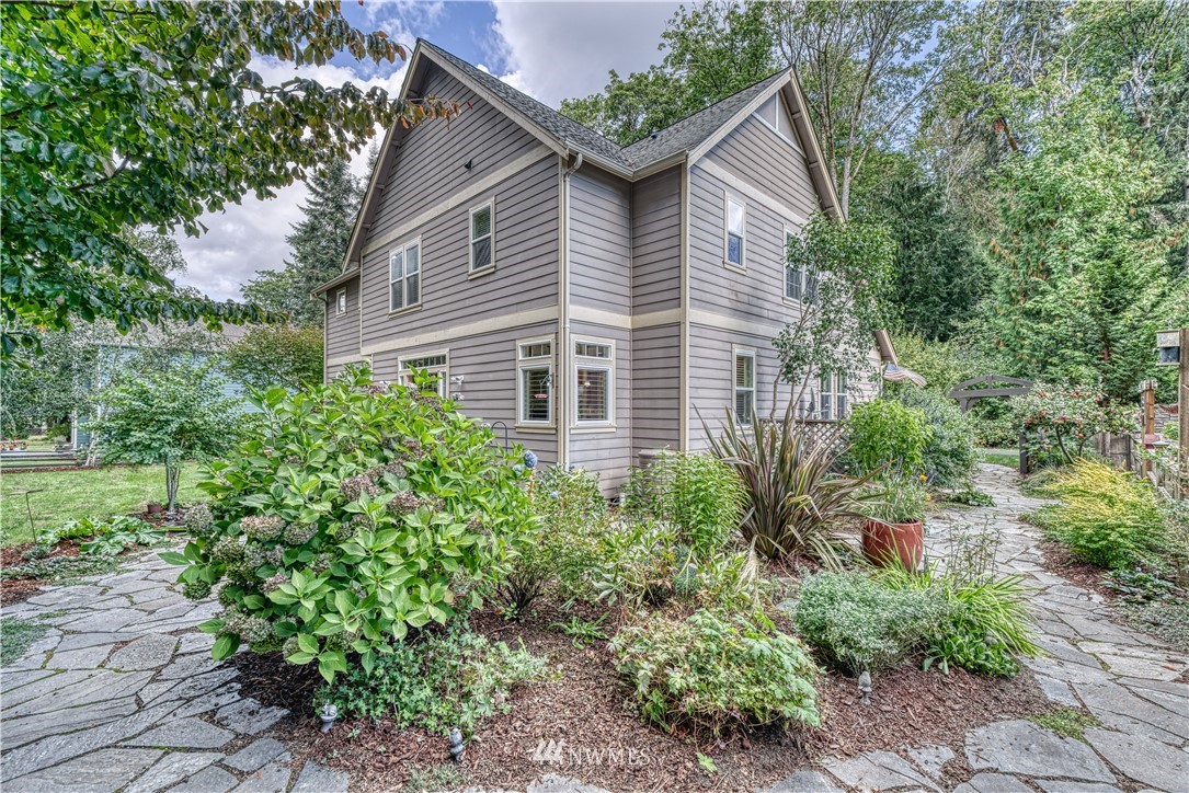 4504 Dyes Inlet Road Northwest Bremerton, WA 98312 - Photo 37 of 40 Gallery Image 37