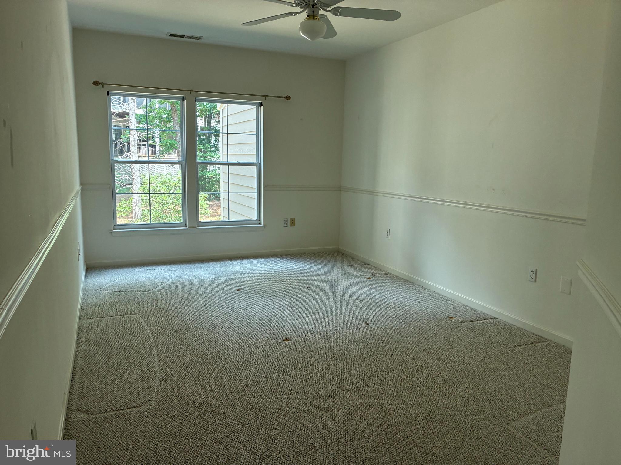 902 Spinnaker Way, Unit 902 Solomons, MD 20688 - Photo 15 of 18 Primary bedroom
