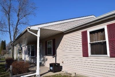 753 Baltimore Road Valparaiso, IN 46385 - Photo 2 of 10 400x267