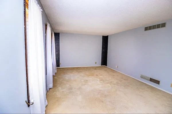 a view of empty room