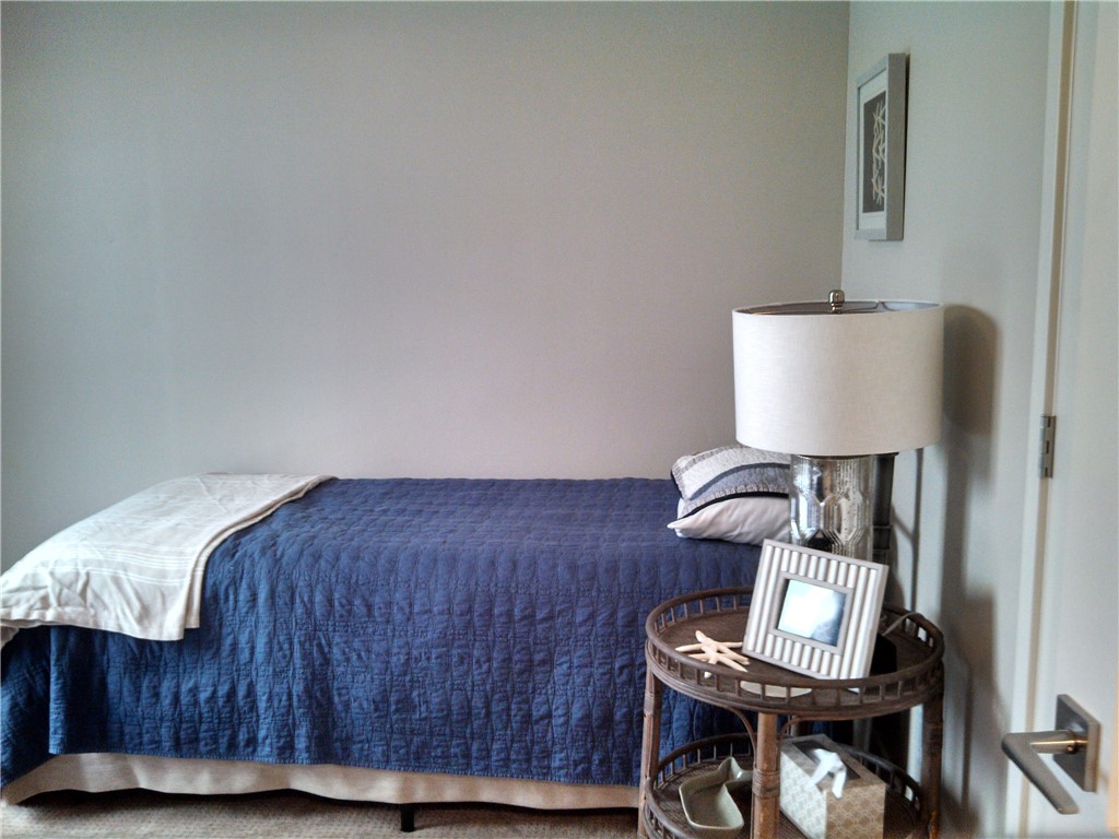 2500 Main Street Morro Bay, CA 93442 - Photo 5 of 9 a view of workspace with furniture