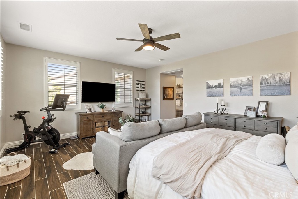 2440 Highwood Road Orange, CA 92867 - Photo 38 of 53 a bedroom with a bed and a flat screen tv