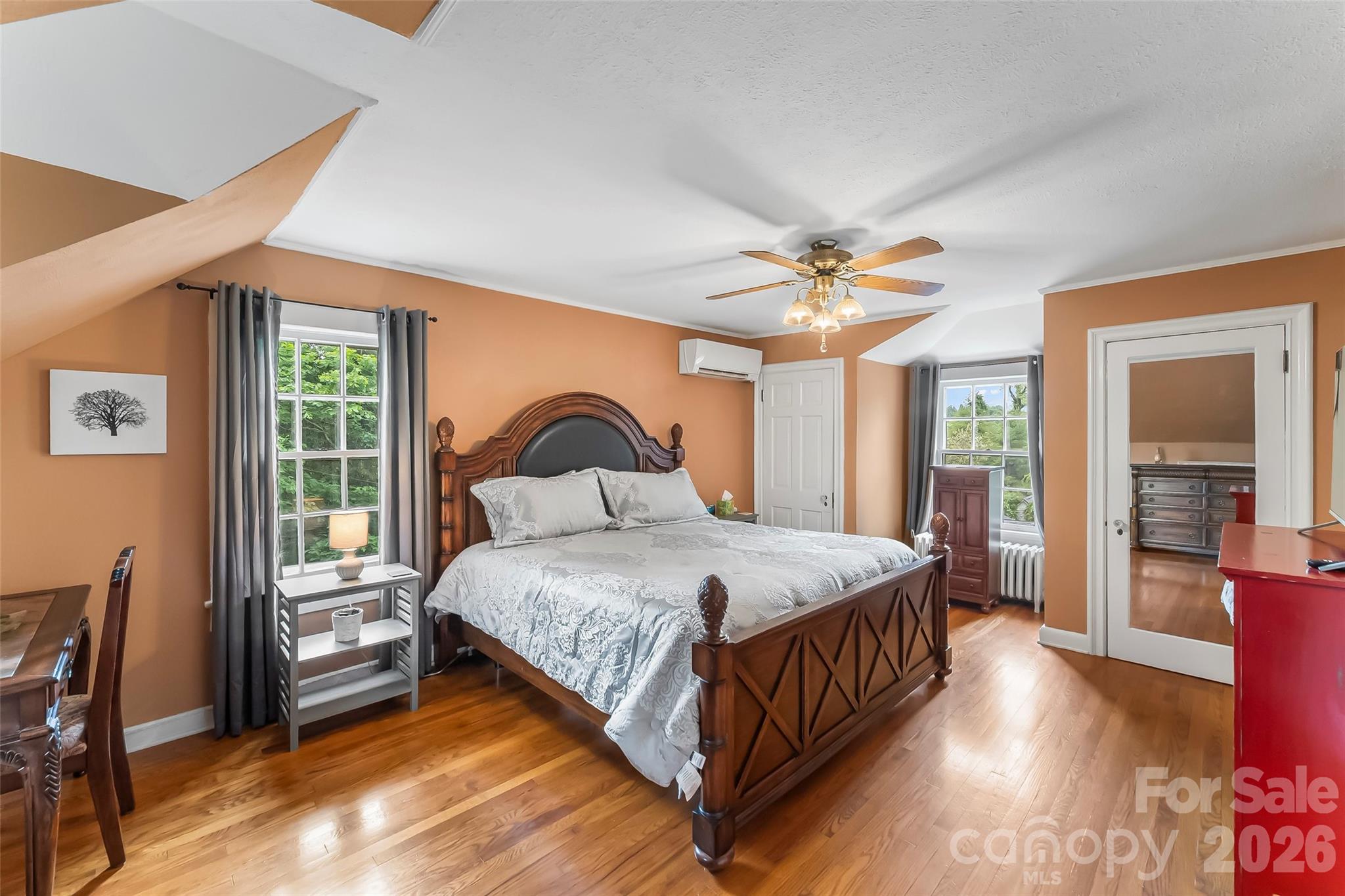 9 Crescent Drive Marion, NC 28752 - Photo 17 of 35 a bedroom with a bed and window
