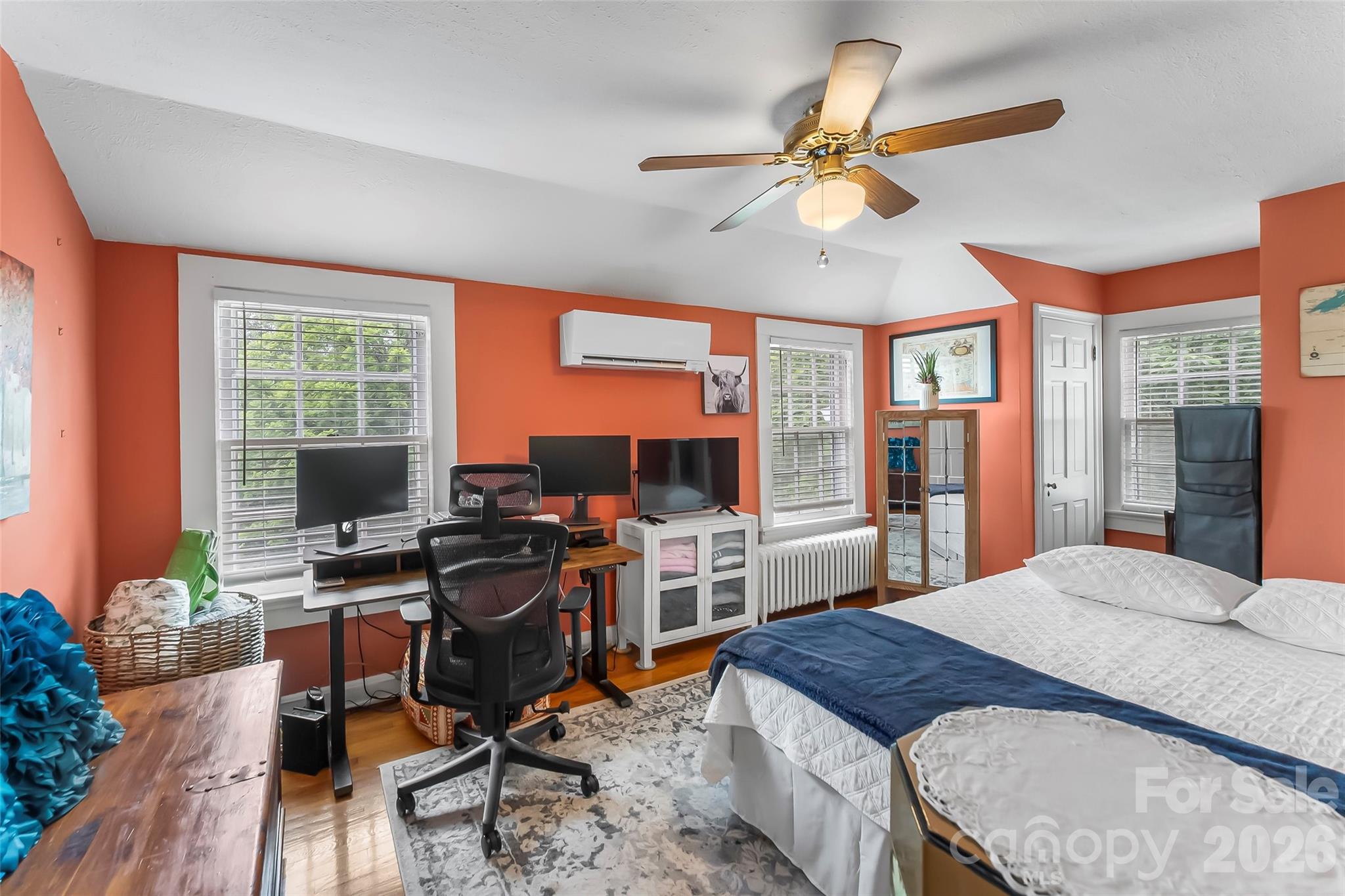 9 Crescent Drive Marion, NC 28752 - Photo 20 of 35 a bedroom with a bed and a desk