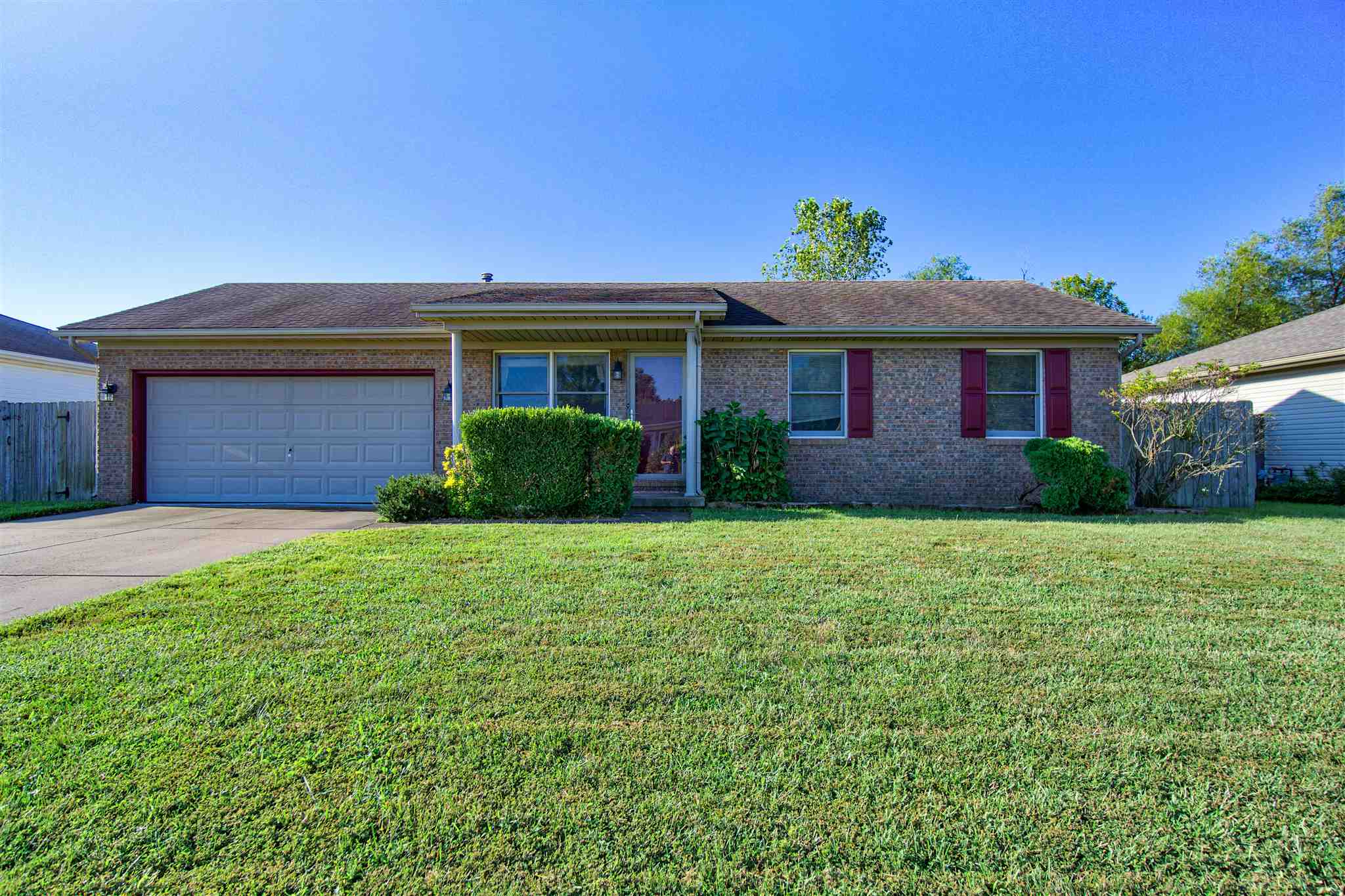 6037 Summit Pointe Way Newburgh, IN 47630 - Photo 1 of 20 Gallery Image 1