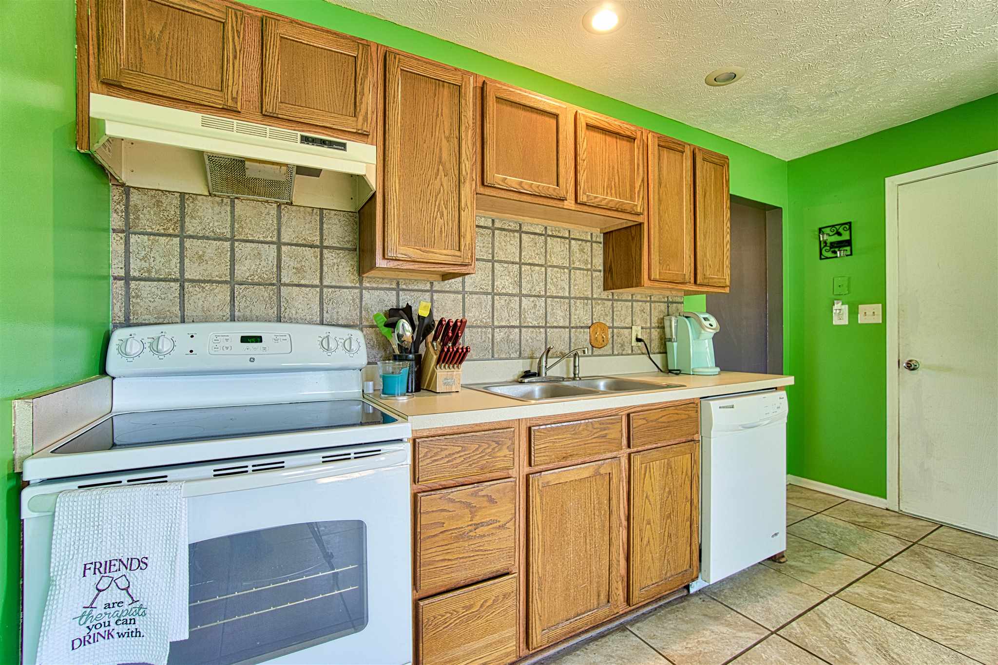 6037 Summit Pointe Way Newburgh, IN 47630 - Photo 11 of 20 Gallery Image 11