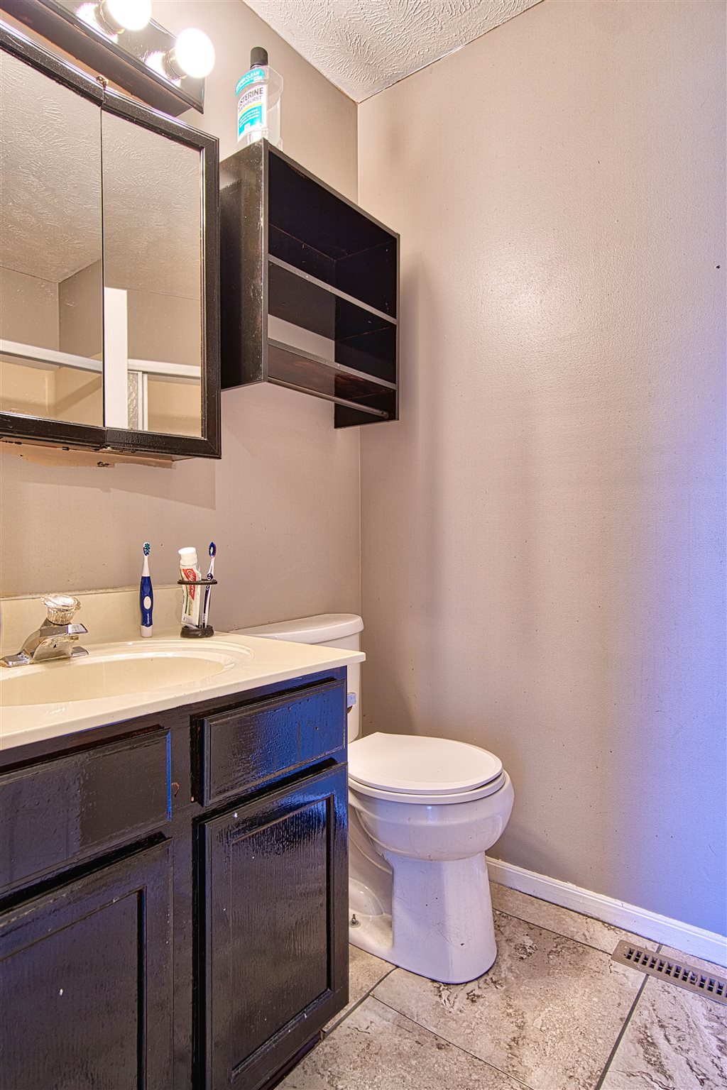 6037 Summit Pointe Way Newburgh, IN 47630 - Photo 9 of 20 Gallery Image 9