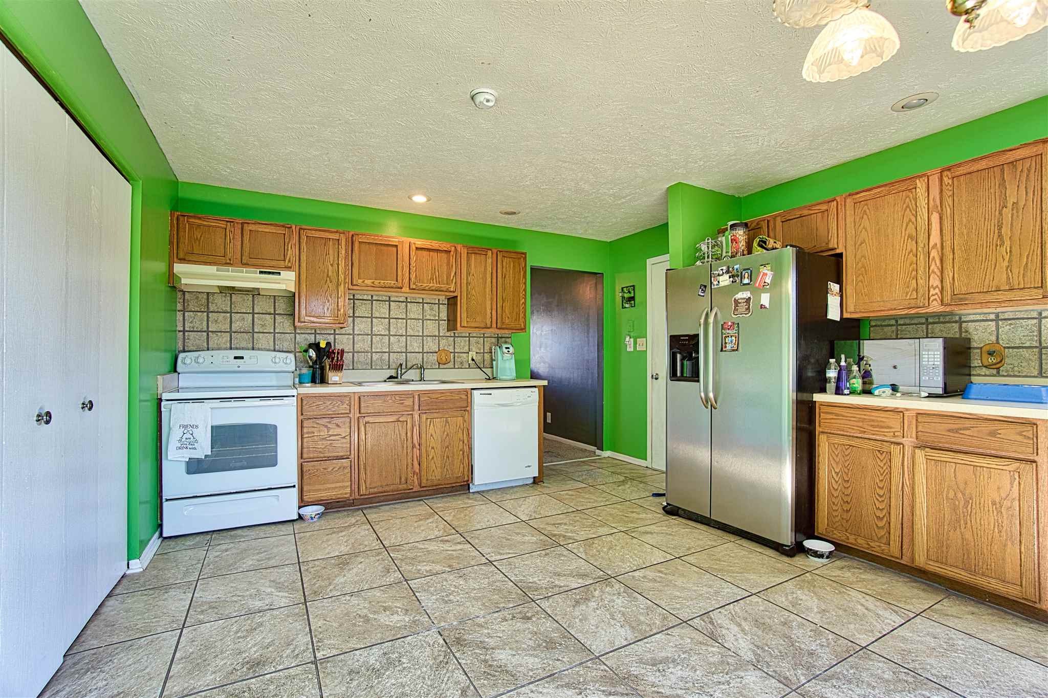 6037 Summit Pointe Way Newburgh, IN 47630 - Photo 10 of 20 Gallery Image 10