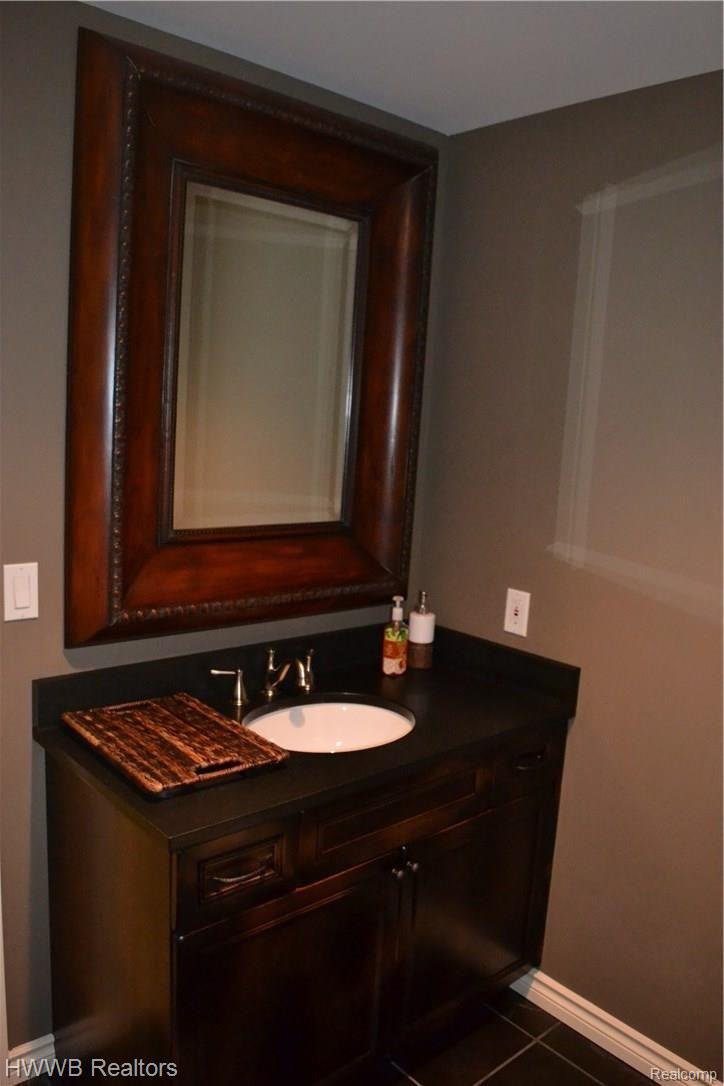 2799 South Addison Circle Rochester, MI 48306 - Photo 56 of 71 Basement Powder Room