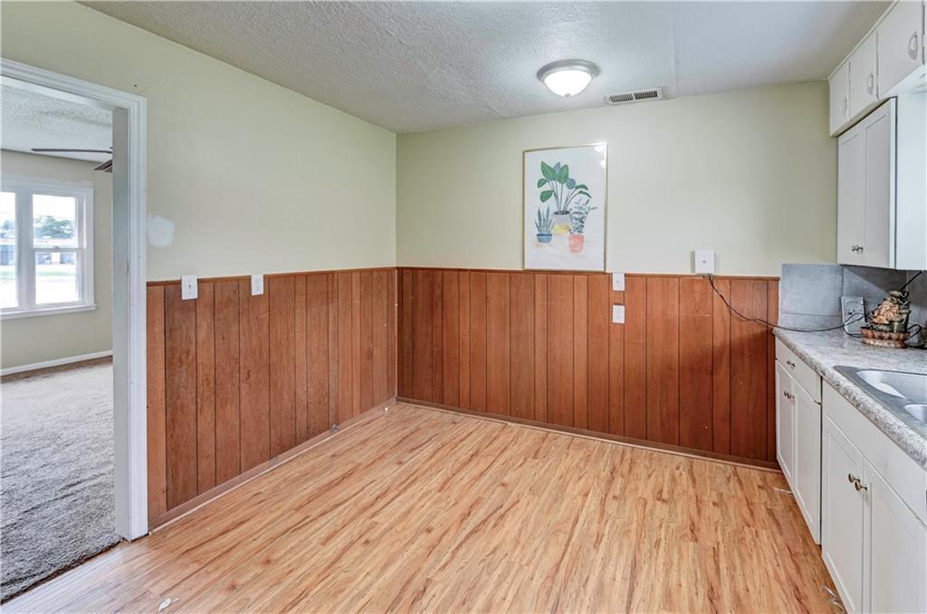 11512 Blue Ridge Boulevard Kansas City, MO 64134 - Photo 3 of 16