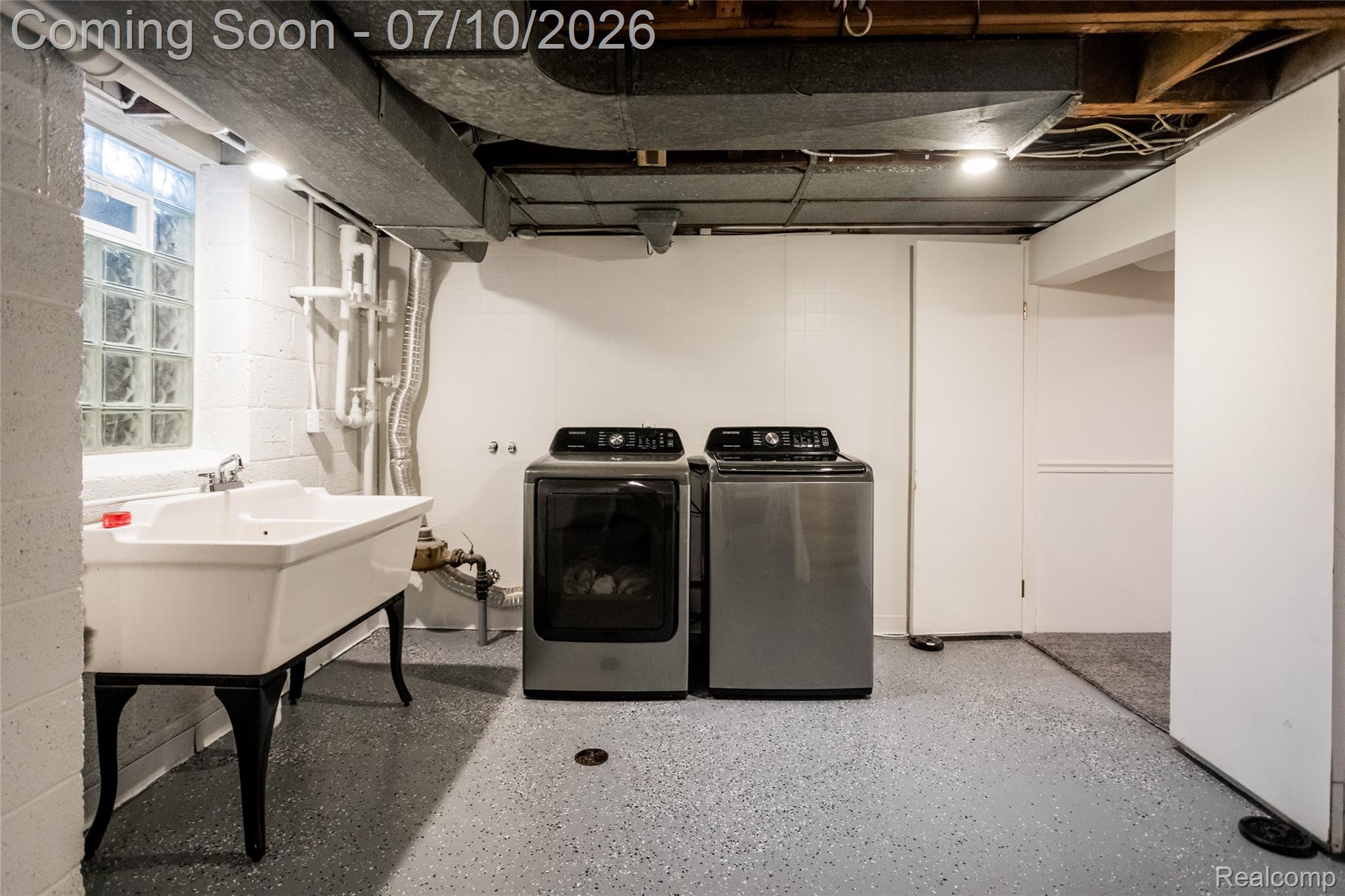 600 Middlesex Road Grosse Pointe, MI 48230 - Photo 34 of 43 600Middlesex-280.jpg