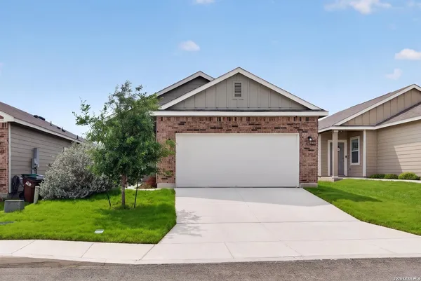 $1,700 | 12866 Cygnus, San Antonio, TX 78245