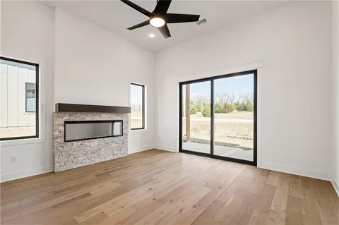 $600,000 | 9565 Jupiter Street, Lenexa, KS 66219
