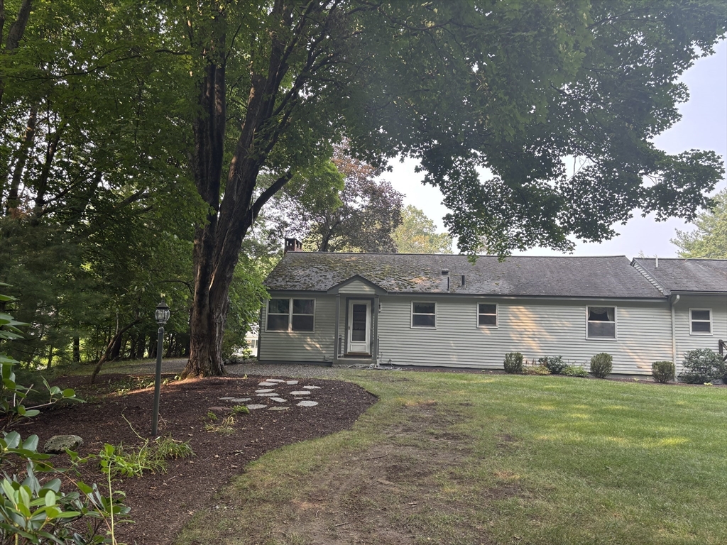 24 Dunelm Road Bedford, MA 01730 - Photo 30 of 31