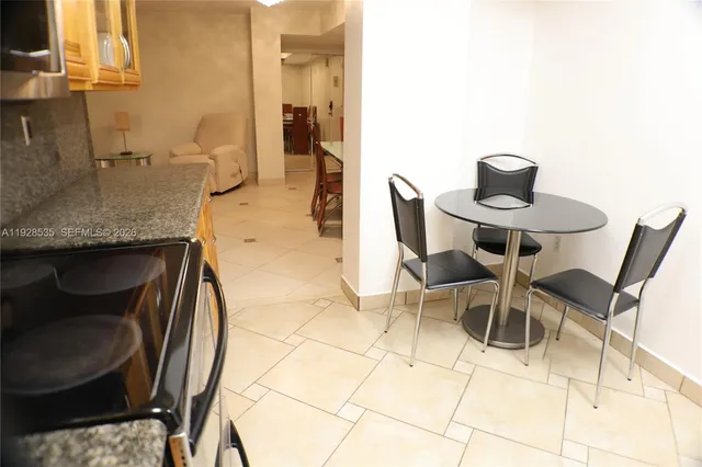 $2,600 | 1833 South Ocean Drive, Unit 1807, Hallandale Beach, FL 33009