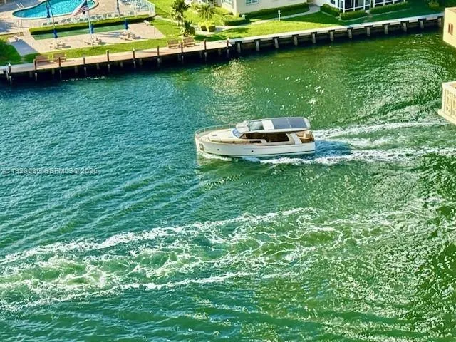 $2,600 | 1833 South Ocean Drive, Unit 1807, Hallandale Beach, FL 33009