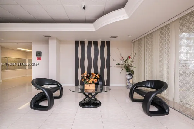 $2,600 | 1833 South Ocean Drive, Unit 1807, Hallandale Beach, FL 33009