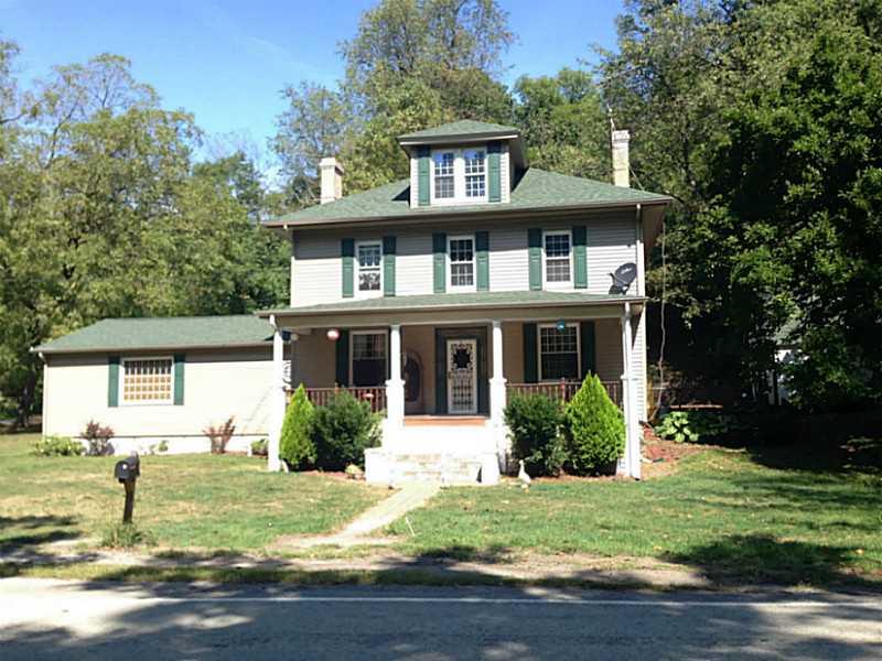 695 Lowber Road Irwin, PA 15642 - Photo 2 of 4 Exterior Front.