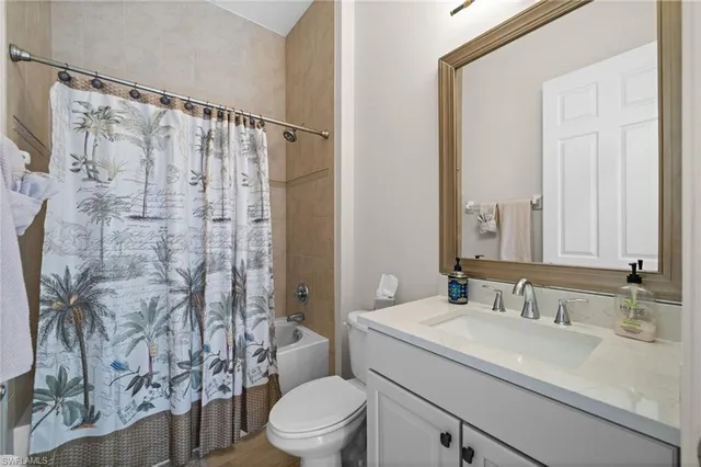 $1,375,000 | 6821 Il Regalo Circle, Naples, FL 34109