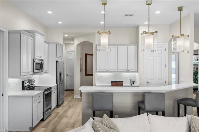 $1,375,000 | 6821 Il Regalo Circle, Naples, FL 34109