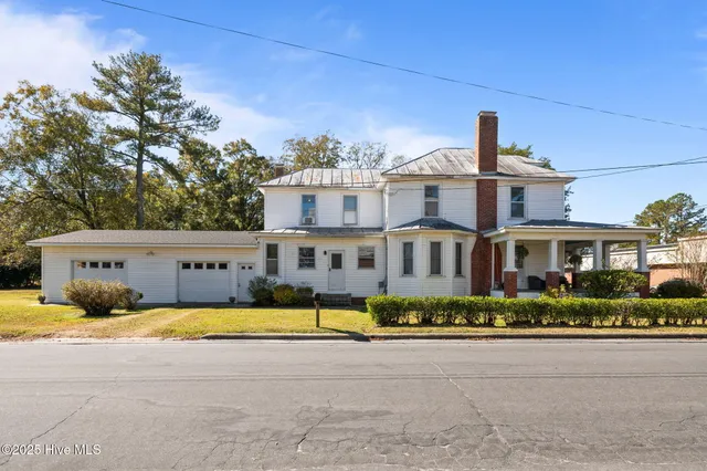 $210,000 | 201 6th Street, Creswell, NC 27928